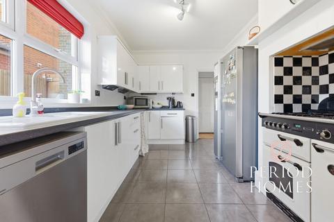 5 bedroom semi-detached house for sale, Park Avenue, Chelmsford