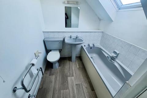 Studio for sale, Ashley House, 250 Ashley Road, Parkstone