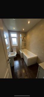 1 bedroom in a house share to rent, Ovington Grove, Fenham NE5