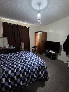 1 bedroom in a house share to rent, Ovington Grove, Fenham NE5