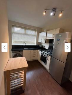 1 bedroom in a house share to rent, Ovington Grove, Fenham NE5