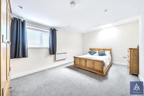 2 bedroom maisonette for sale, Halse Road, Northamptonshire NN13