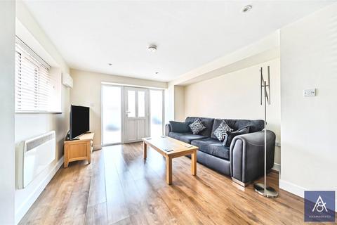 2 bedroom maisonette for sale, Halse Road, Northamptonshire NN13