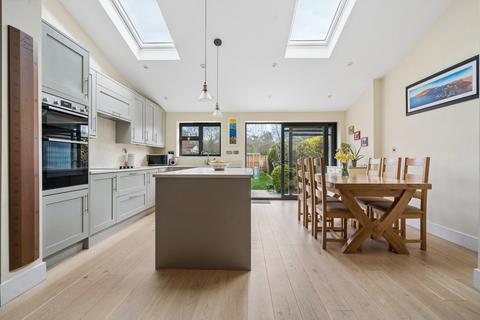 4 bedroom semi-detached house for sale, Lincoln Road, North Harrow