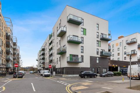 1 bedroom flat to rent, Oldchurch Road, Romford, RM7