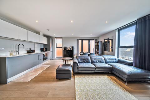 2 bedroom apartment for sale, Field End Road, Ruislip