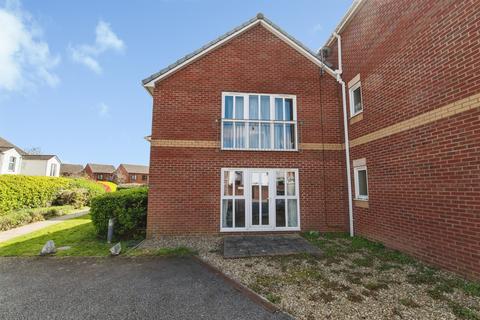 2 bedroom ground floor flat for sale, Retail Park Close, Exeter