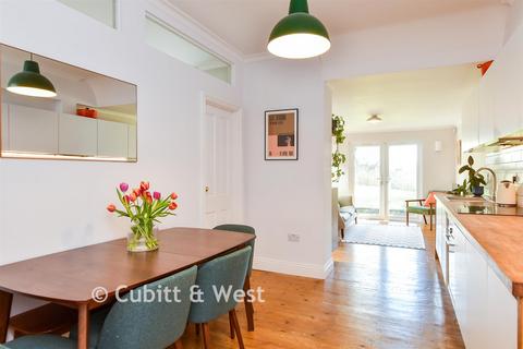 2 bedroom apartment for sale, Stanford Road, Brighton, East Sussex