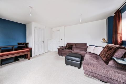 3 bedroom semi-detached house for sale, Aintree Avenue, Towcester