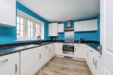 3 bedroom semi-detached house for sale, Aintree Avenue, Towcester