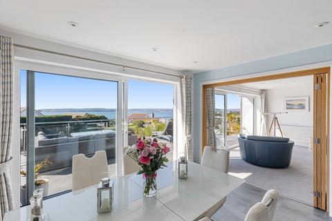 4 bedroom detached bungalow for sale, Whidborne Close, Torquay