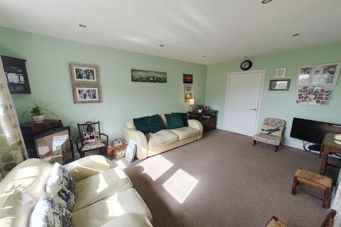 3 bedroom flat for sale, Harbour Street, Creetown DG8