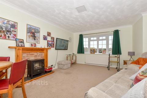 3 bedroom detached bungalow for sale, Collards Close, Freshwater, Isle of Wight