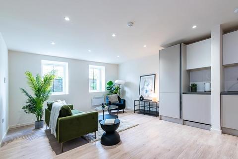 2 bedroom flat to rent, Victoria Street, Newark On Trent NG24