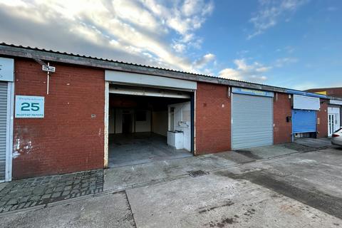 Warehouse to rent, Seymour St Bootle L20 1BN