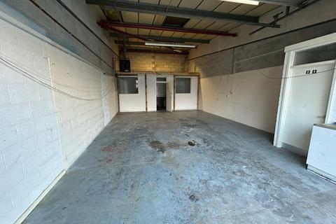 Warehouse to rent, Seymour St Bootle L20 1BN