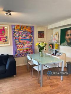 2 bedroom flat to rent, Cherwell House, London, SW17