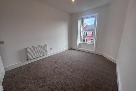2 bedroom flat to rent, Craigpark Drive, Dennistoun, Glasgow, G31