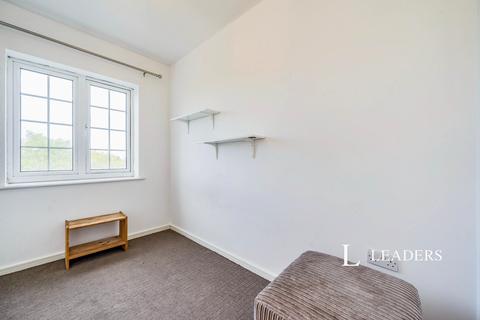 2 bedroom flat to rent, Greenings Court, Warrington, WA2