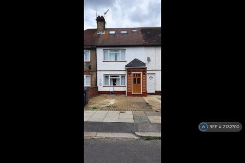 4 bedroom terraced house to rent, Goldsmith Avenue, London, NW9