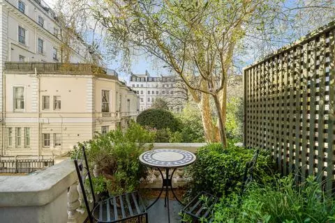 2 bedroom flat to rent – pohled 3