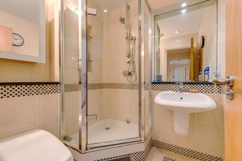2 bedroom apartment for sale, Westfield, Kidderpore Avenue, NW3