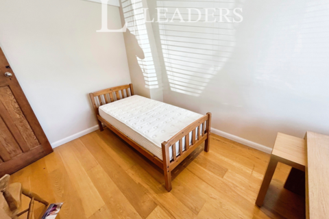 1 bedroom in a house share to rent, Lovell Road, CB4