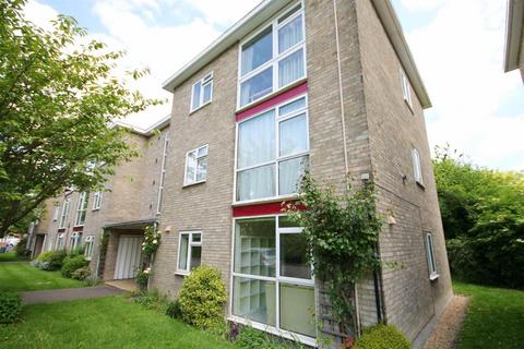 2 bedroom flat to rent, Lilac Court, Cambridgeshire CB1