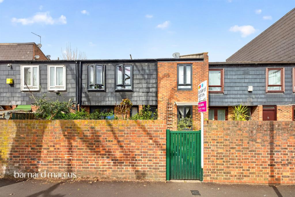 Detached house exterior