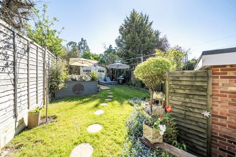 3 bedroom semi-detached house for sale, Bushy Hill Drive, Guildford GU1