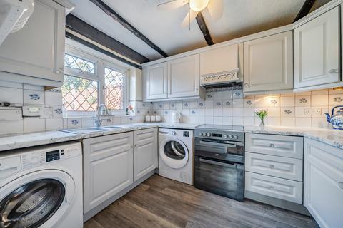 3 bedroom house for sale, Sinclair Way, Dartford, Kent