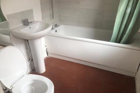 1 bedroom in a house share to rent, Sandbach Road, Stoke-on-Trent ST6