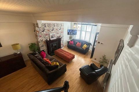 3 bedroom terraced house for sale, Hall Lane, Liverpool