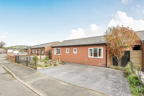 2 bedroom bungalow for sale, Caeglas, Welshpool, Powys, SY21