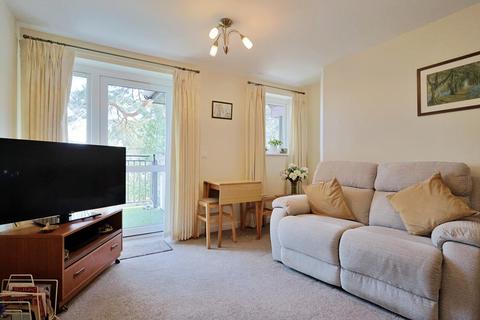 1 bedroom flat for sale, 557 Ringwood Road, Ferndown BH22