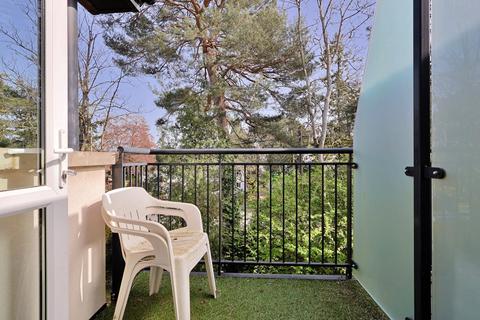 1 bedroom flat for sale, 557 Ringwood Road, Ferndown BH22