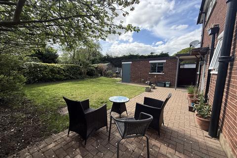 2 bedroom maisonette for sale, Park View Crescent, Great Baddow, CM2 8HX