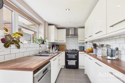 2 bedroom maisonette for sale, Park View Crescent, Great Baddow, CM2 8HX