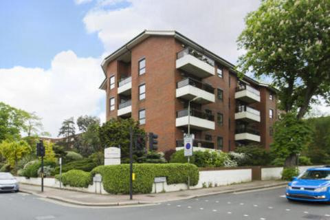 2 bedroom flat for sale, Heatside, Finchley Road, NW11 7SB