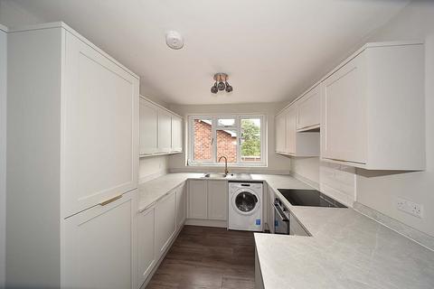 2 bedroom apartment for sale, Woods Close, Ollerton, WA16