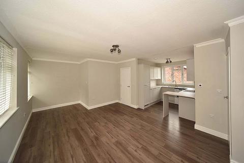 2 bedroom apartment for sale, Woods Close, Ollerton, WA16