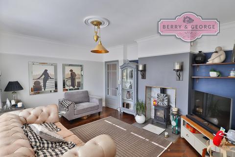 3 bedroom detached bungalow for sale, Overlea Drive, Hawarden CH5