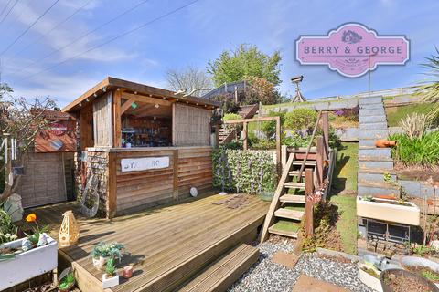 3 bedroom detached bungalow for sale, Overlea Drive, Hawarden CH5