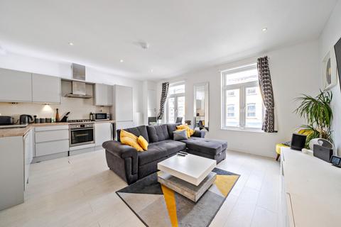 2 bedroom flat for sale, Battersea Park Road, Battersea, London, SW11