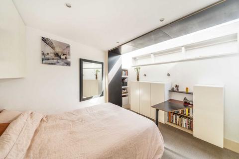 3 bedroom detached house for sale, Ossian Road, London N4