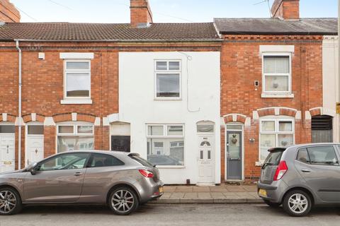 2 bedroom house to rent, Denmark Road, LEICESTER