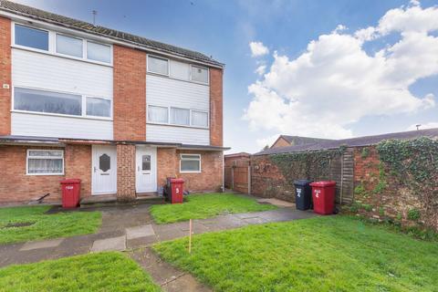 Harrogate Court, Langley SL3