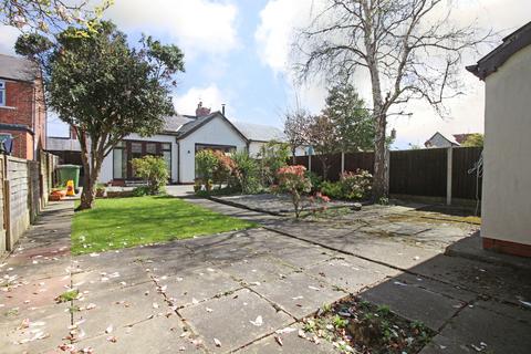 2 bedroom bungalow for sale, Dronsfield Road,  Fleetwood, FY7