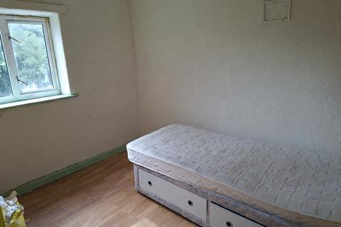 3 bedroom detached house for sale, Kerry Road, Newtown SY16