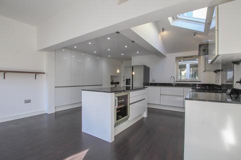 4 bedroom property to rent, Hartington Grove, Cambridge